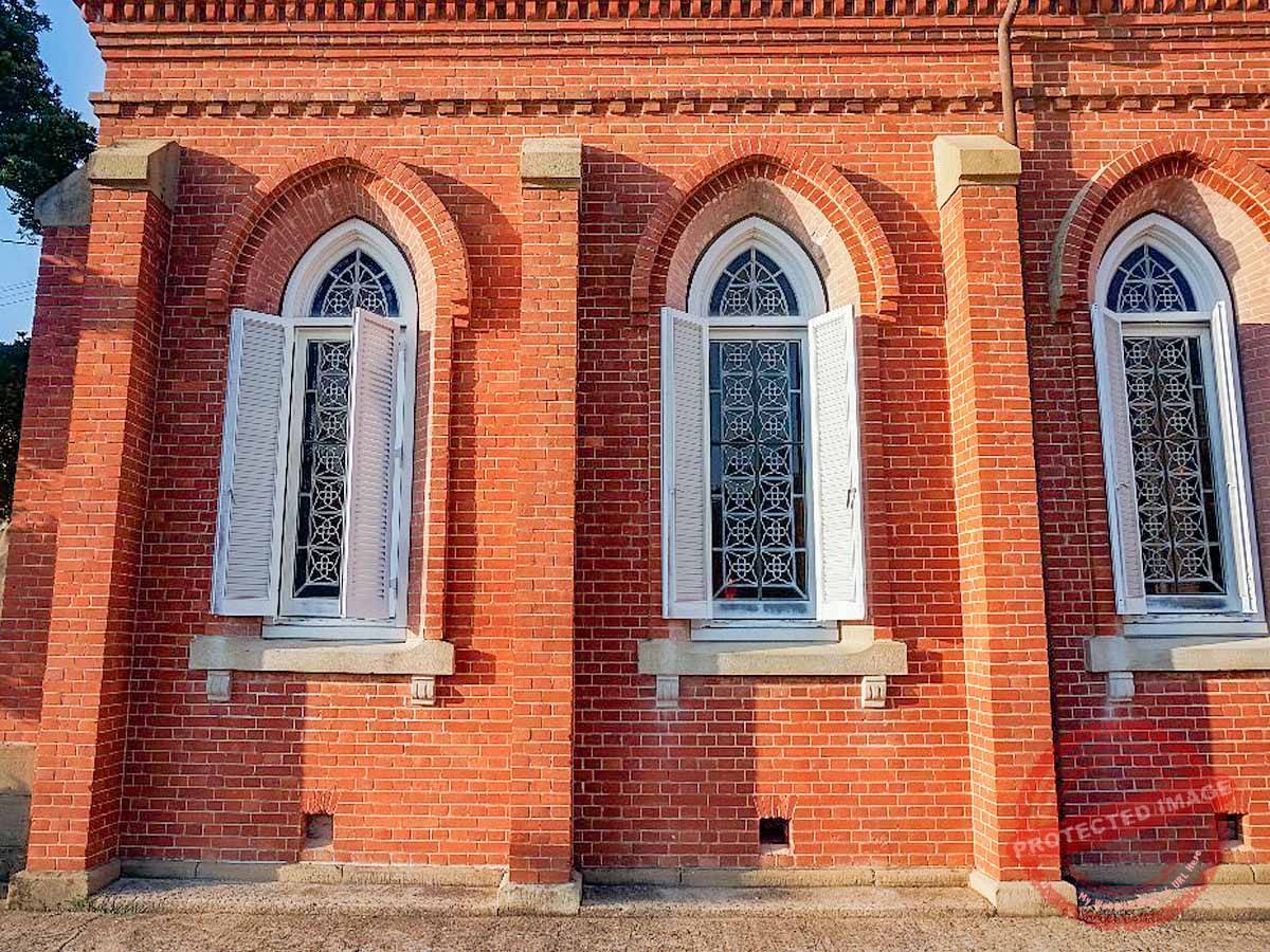 1200x900Catholic Aosagaura Church (10)