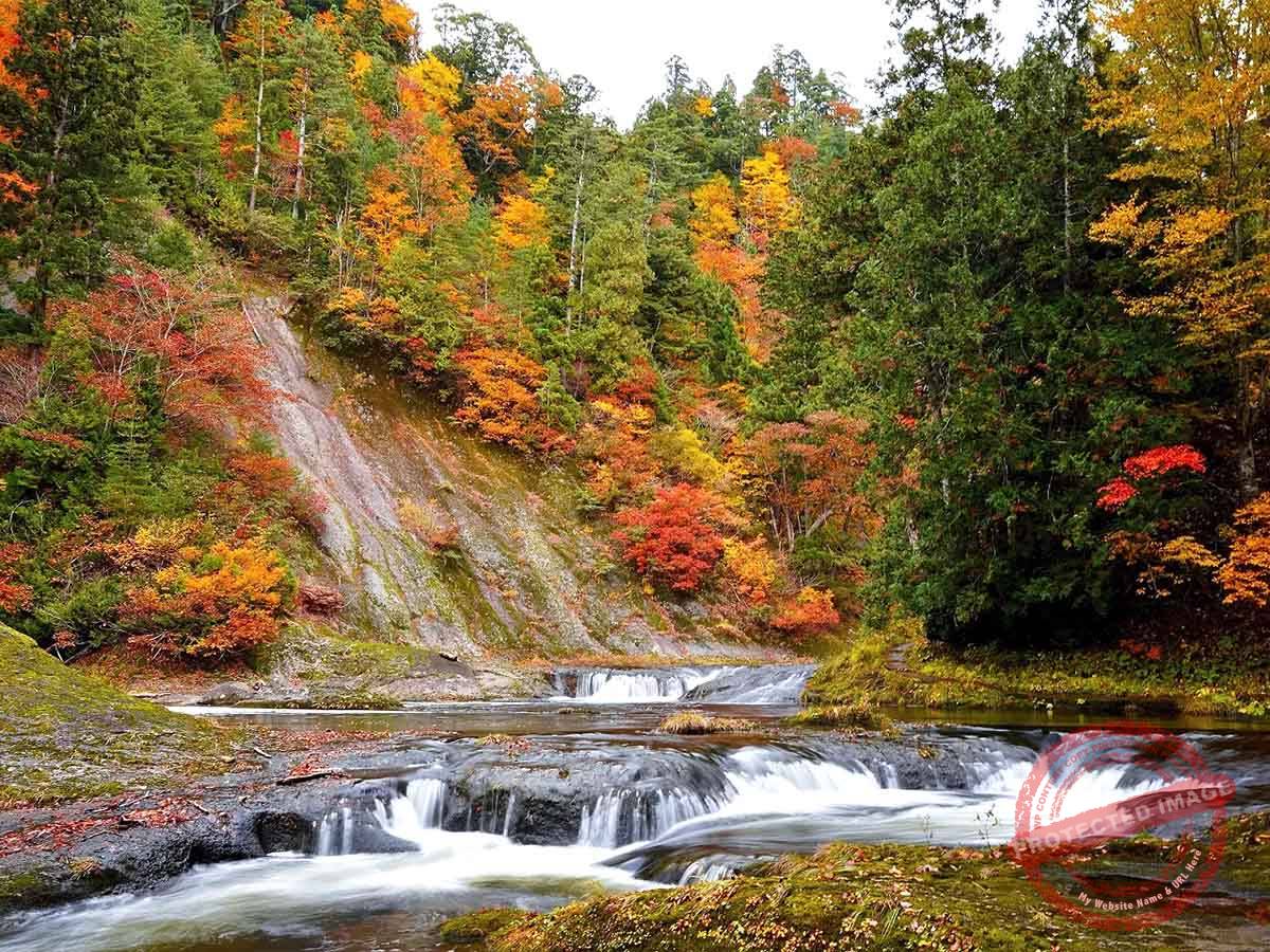 4. Lake Taihei and Komata Gorge