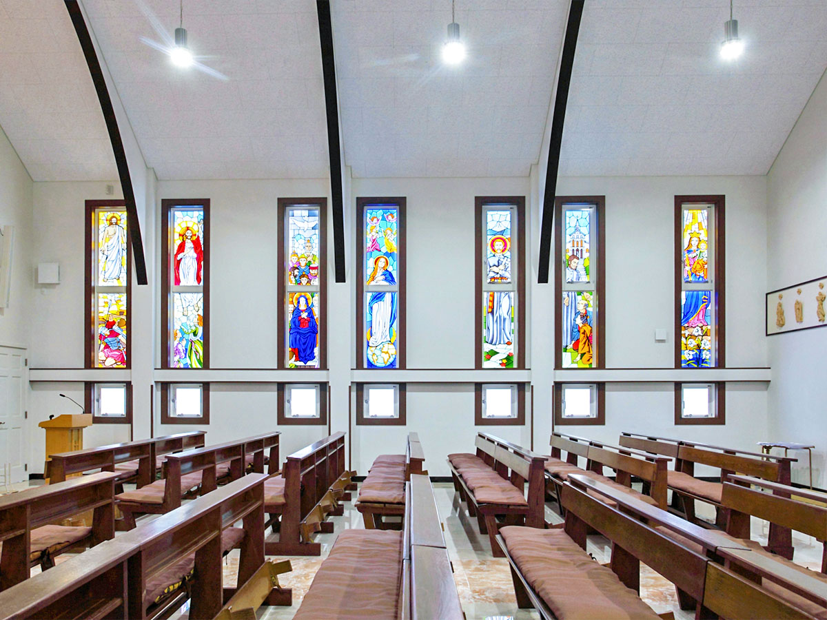 Catholic-Sumoto-Church (6)