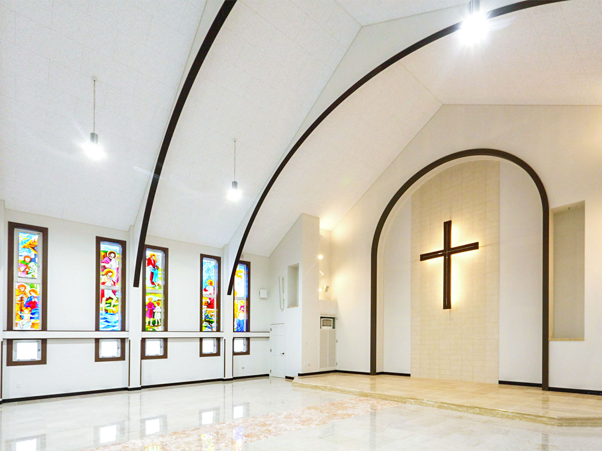 Catholic-Sumoto-Church (8)