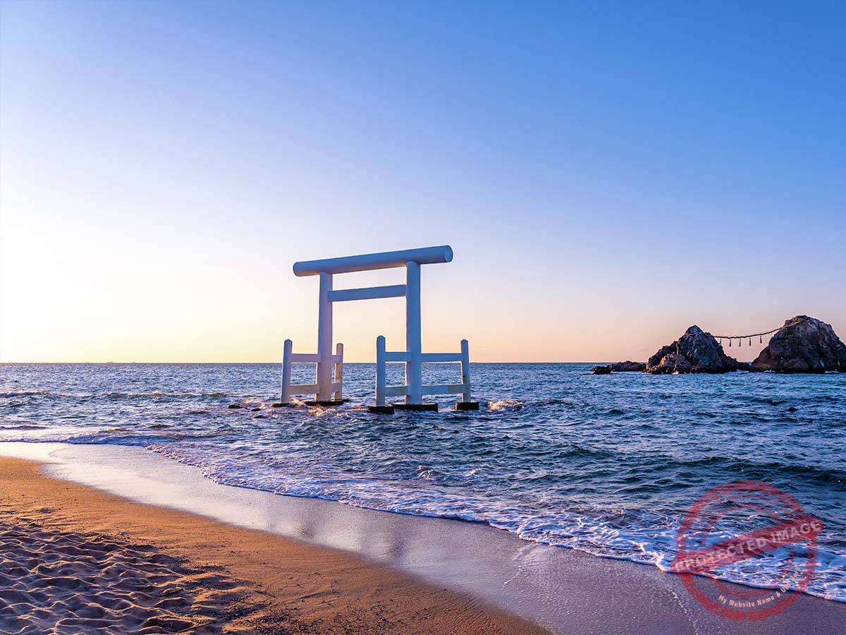 Futamigaura Torii & Couple Stones_as_1097312766